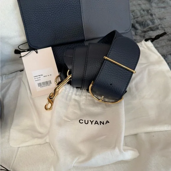 Cuyana System Tote 13 in V2 Zipper Pouch System Flap Bag Wide Strap Navy Set NWT - Picture 8 of 9